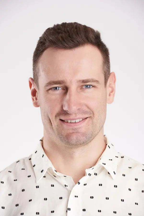 Collins Linklaters, Director of Legal Operations at 63 Beans Ltd